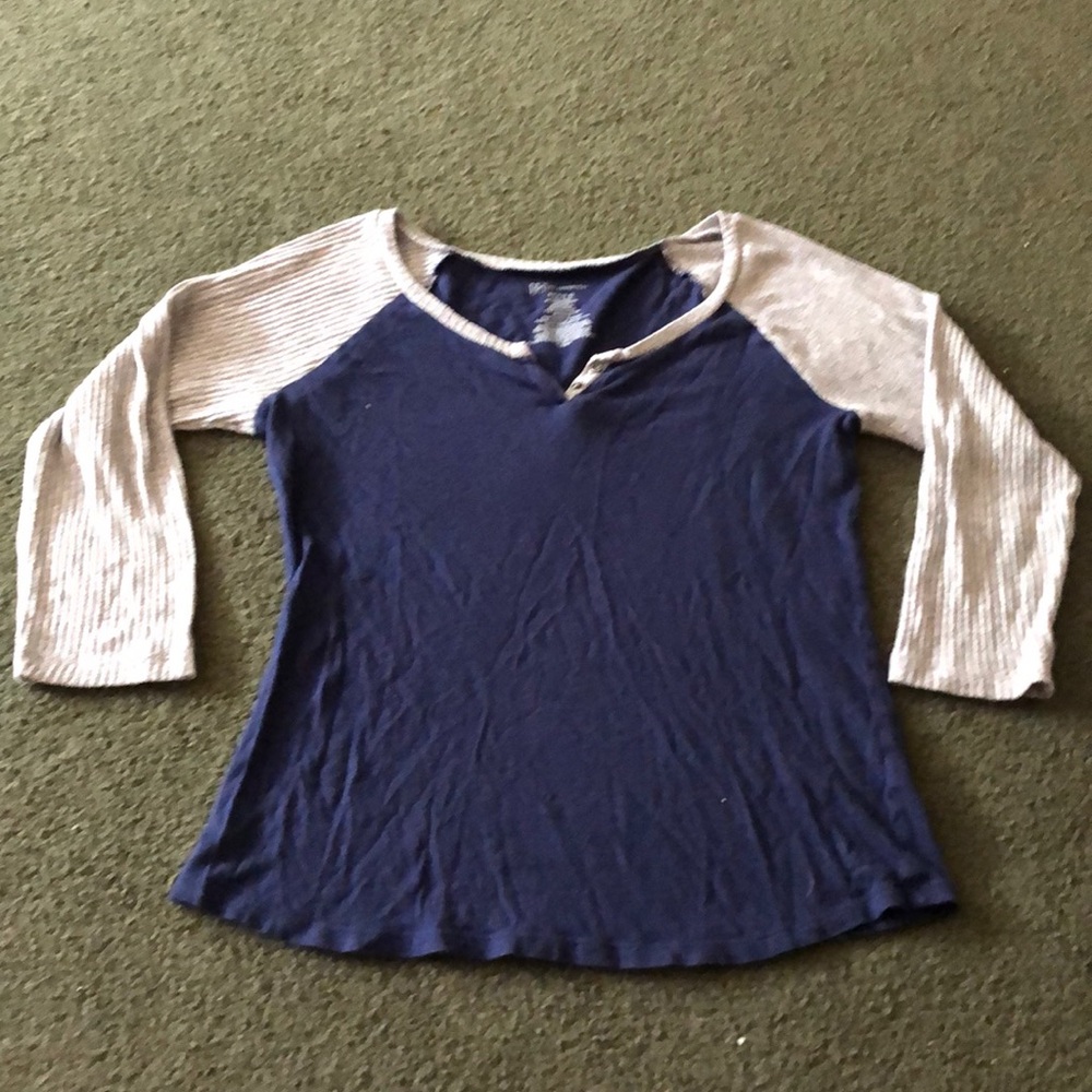 Mid length baseball tee